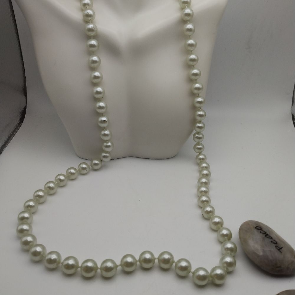 Antiquated beaded‎ long length pearl pop necklace
